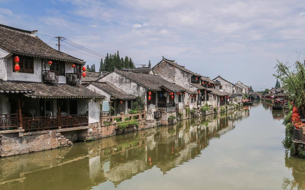 女朋友提分手，我说了一些话，他微信换倒挂笑脸表情加生肖大约什么意思？游戏画面